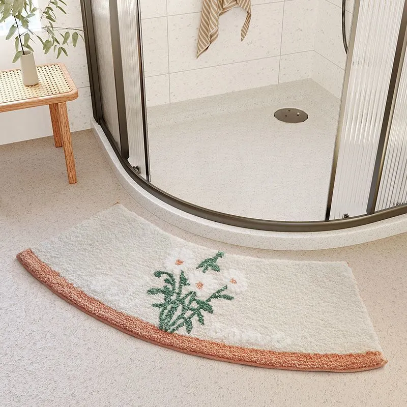 Absorbent Floor Mat Fan-shaped Carpet Shower Room Door Mat Bathroom Non-slip