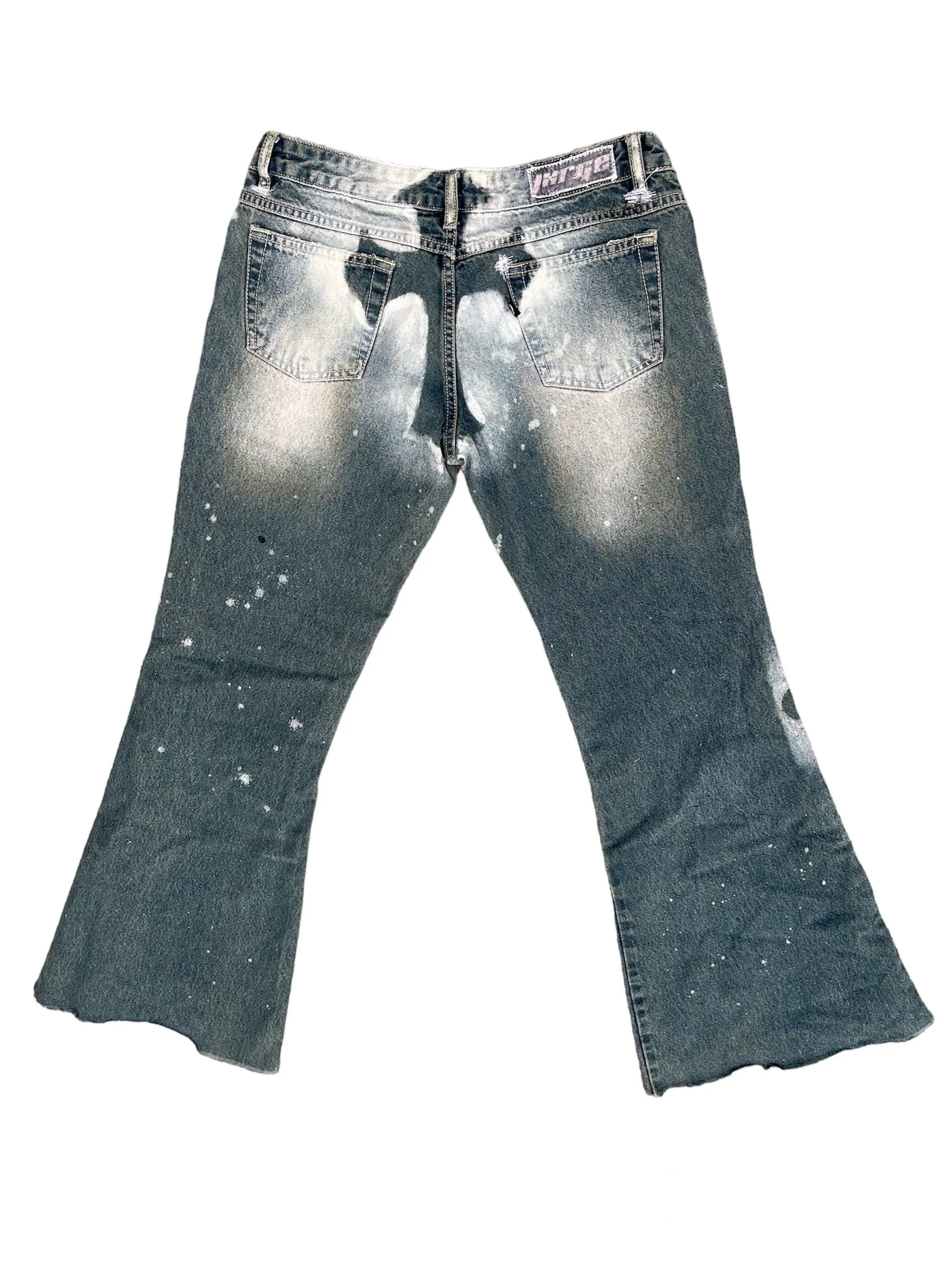 Acid Wash Cross Low Rise Flares- M