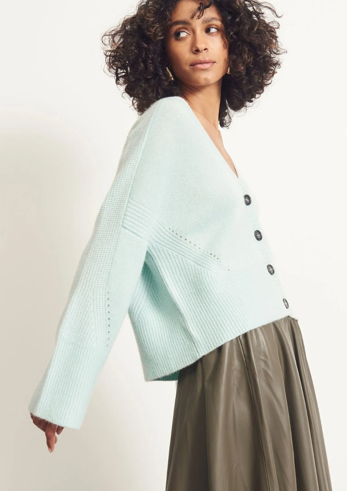 Cashmere Lofty Cardigan in Seaspray Green