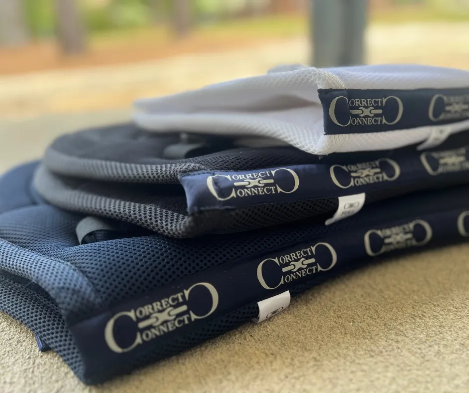 General Purpose Mesh Saddle Pad with Quick Dry Cotton Lining in Navy, White, or Black