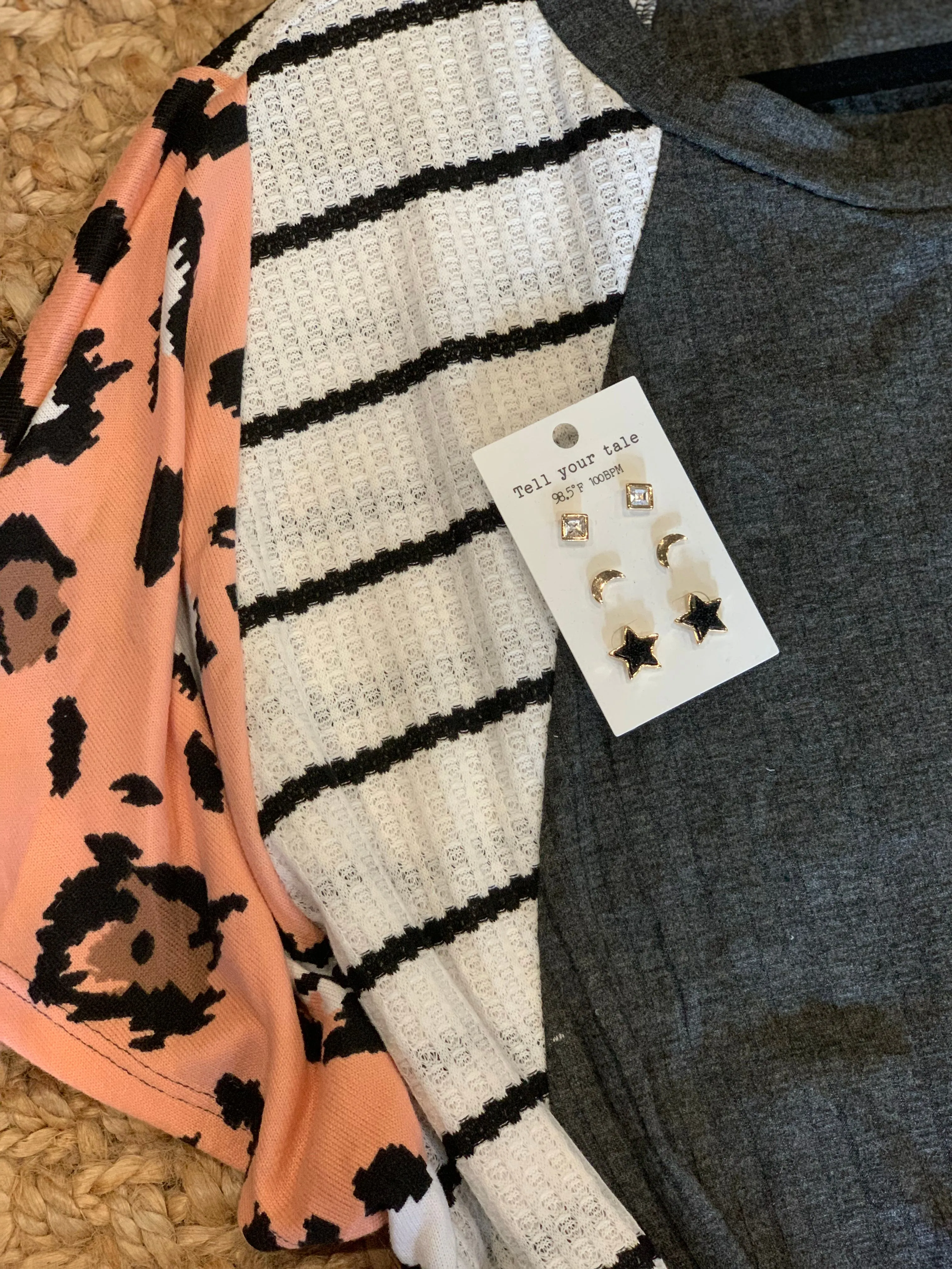 Gray knit top w/ cheetah and striped sleeves