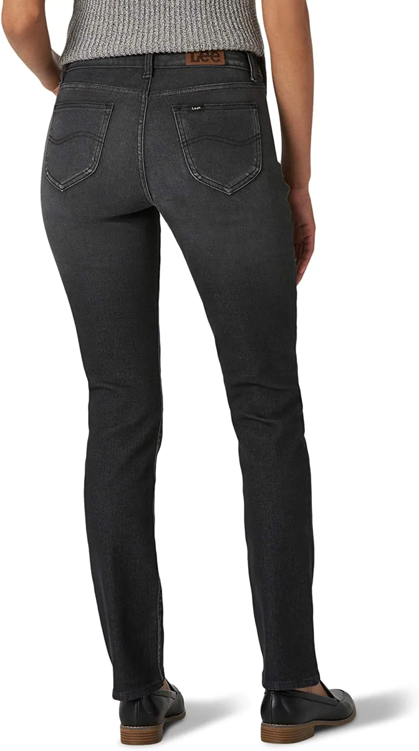 Lee Women's Legendary Regular Fit Straight Leg Jean