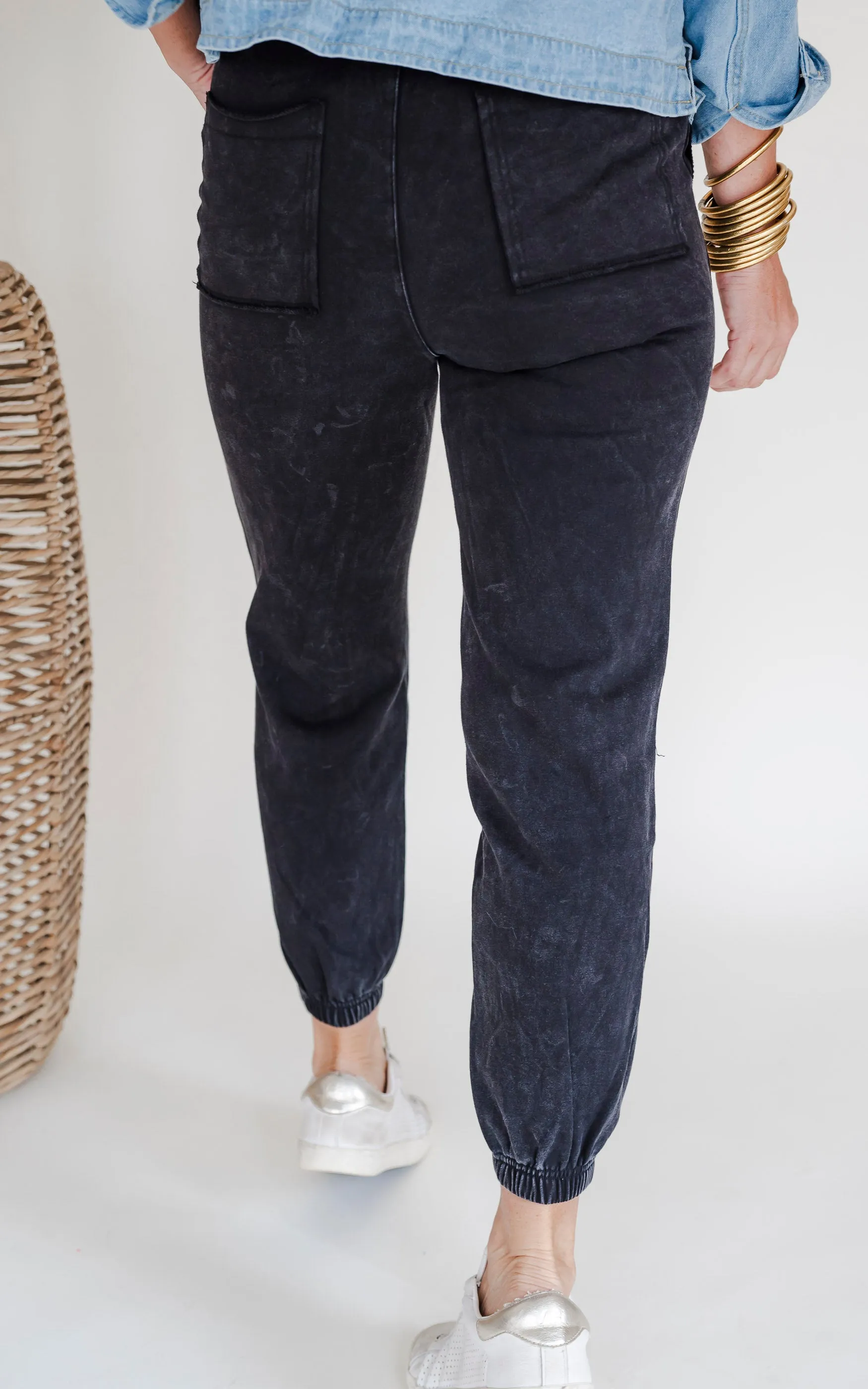 Mineral Wash High Waisted Knit Jogger - White Birch