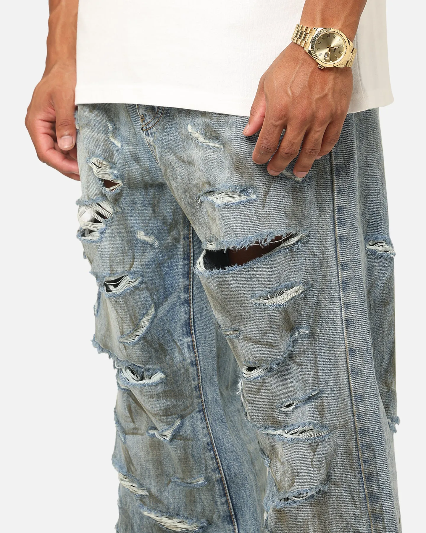 MNML Ultra Baggy Thrashed Denim Jeans Blue