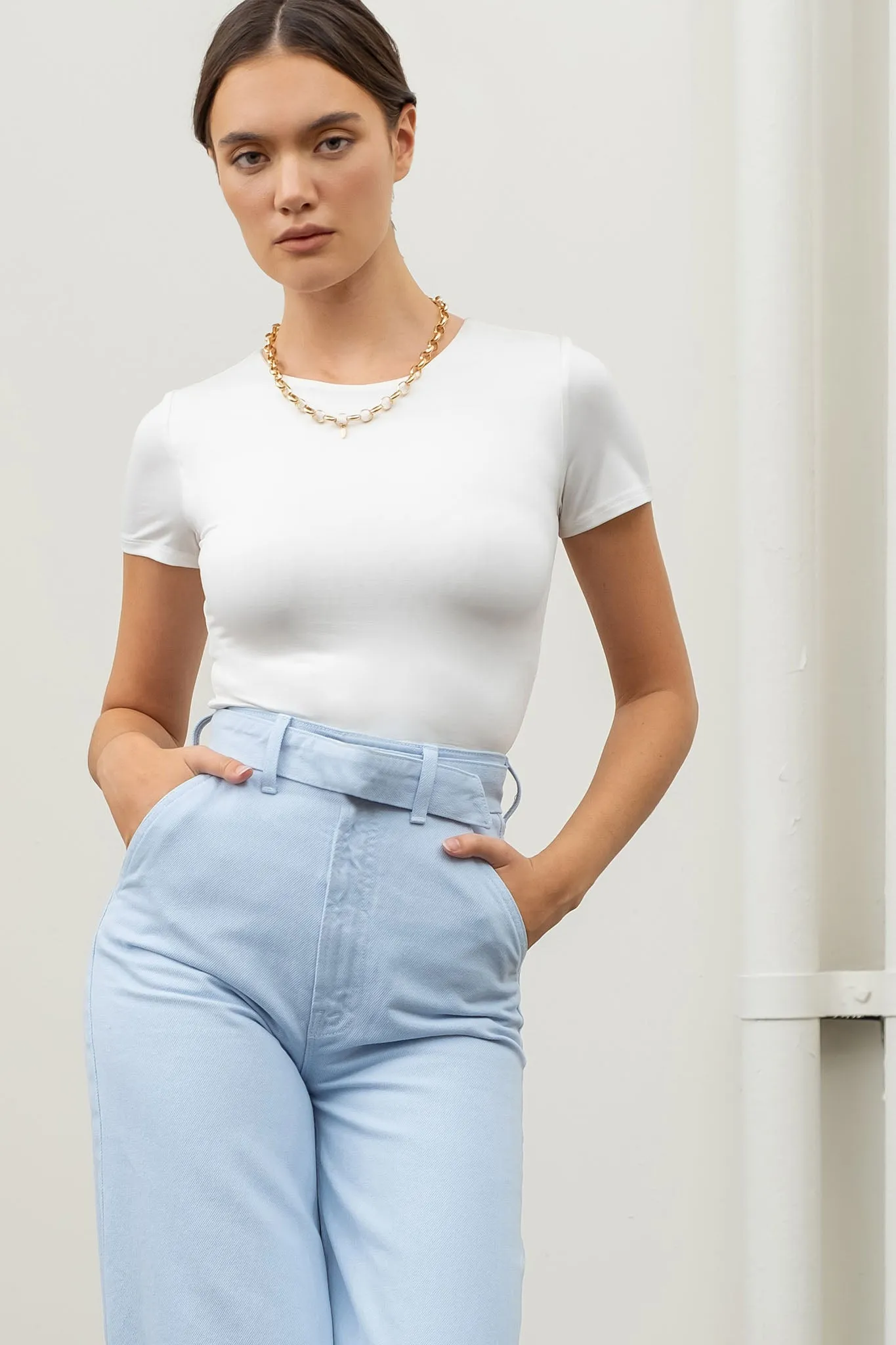 REVERSIBLE ROUND NECK SHORT SLEEVE CROP TOP