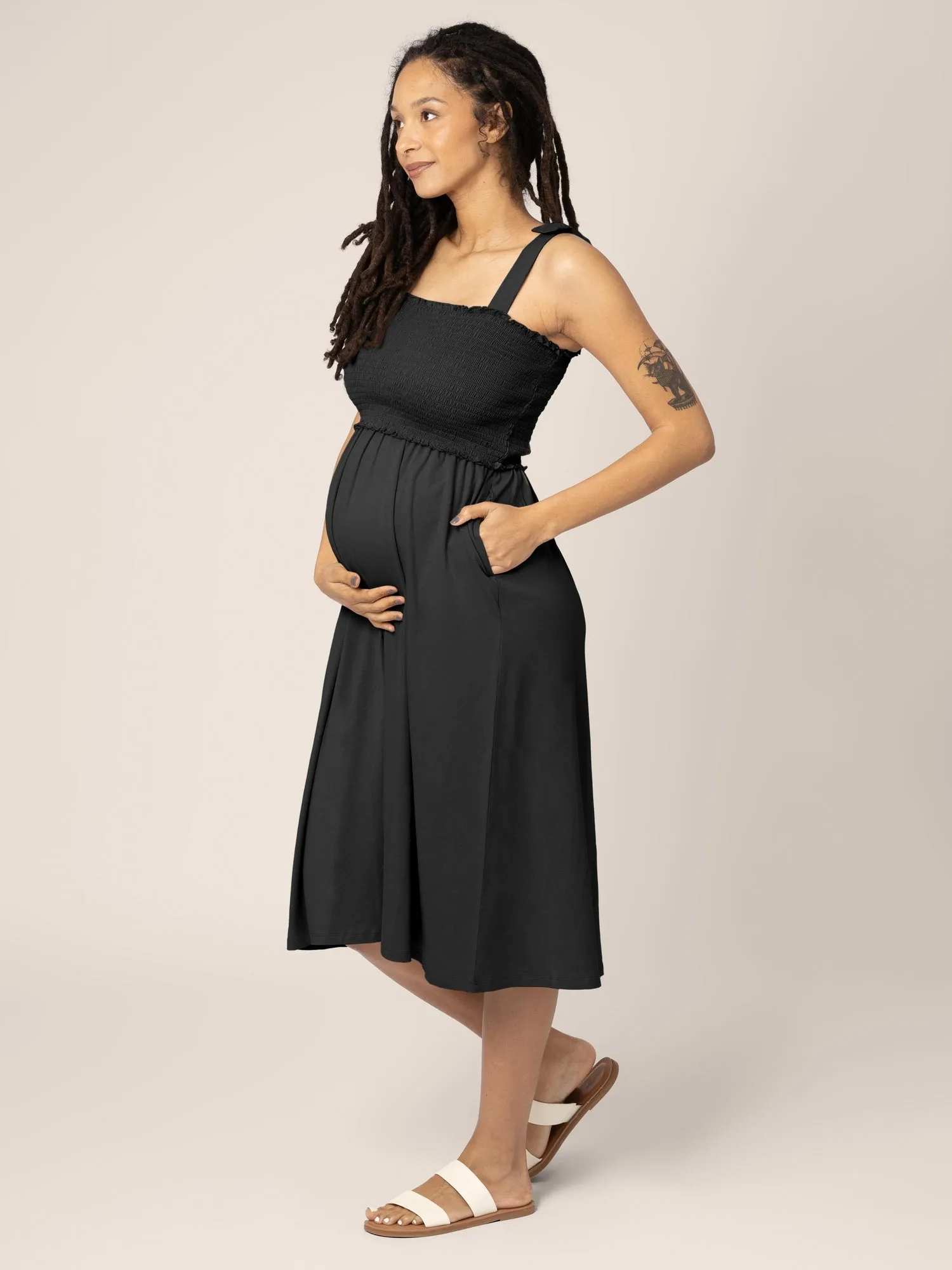 Sienna Smocked Maternity & Nursing Dress | Black