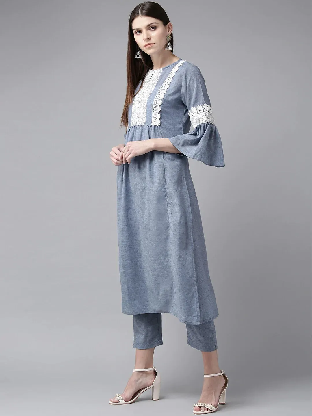 Women'S Blue Yoke Design Kurta With Trousers