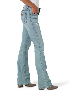 Women's Wrangler Retro Mae Jean in Light Distressed Stonewash Harper